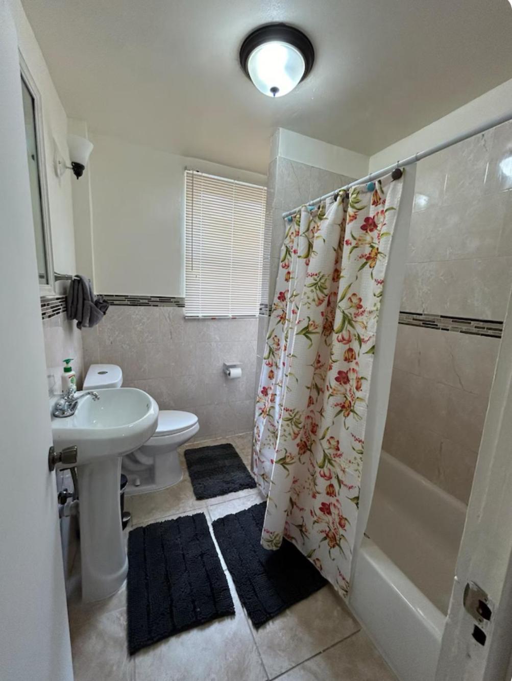 2F4-Chelsea Suites In-Unit Washer Dryer And Tv Ньюарк Экстерьер фото